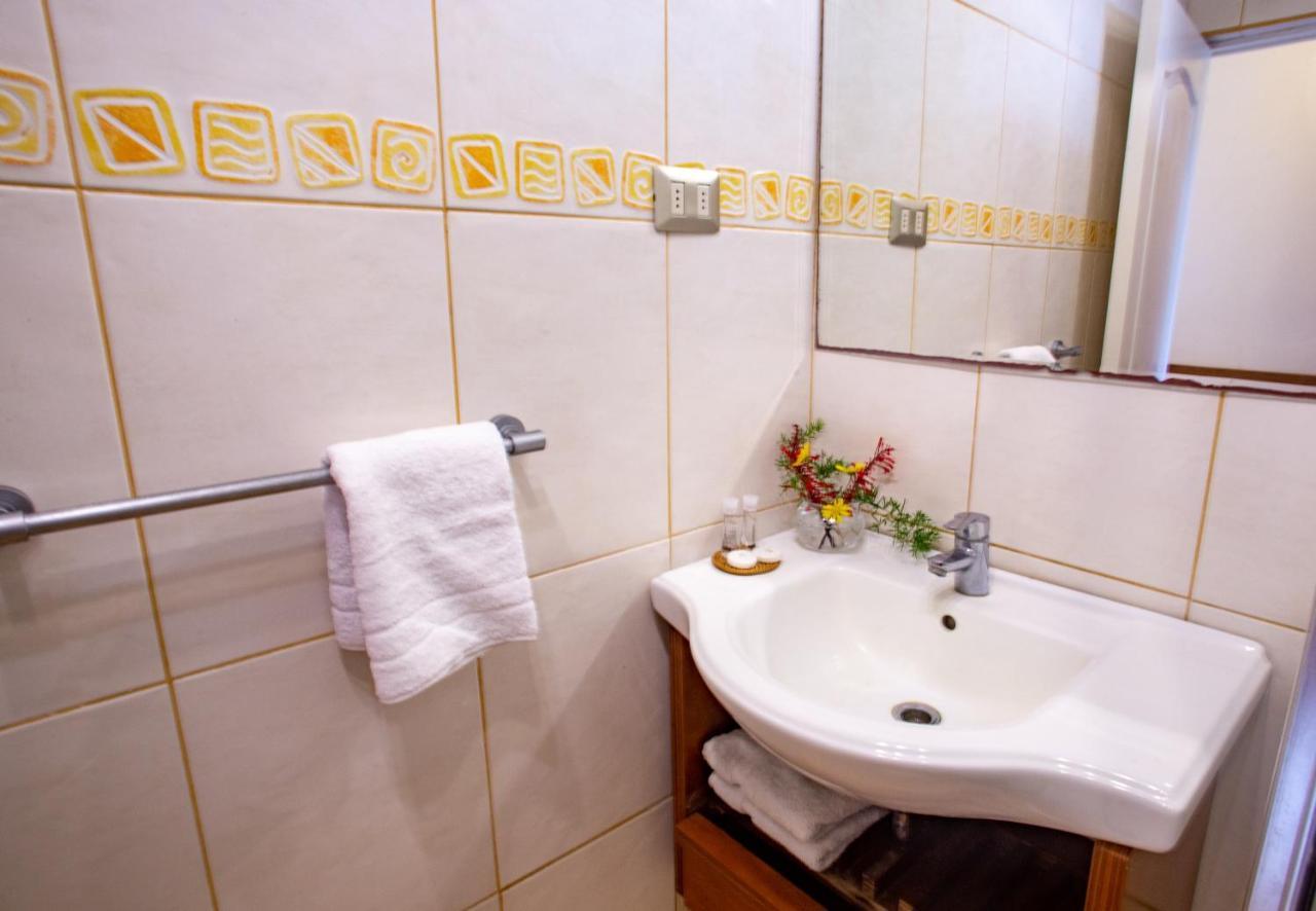 Hostal Uruhao Ханга Роа Екстериор снимка