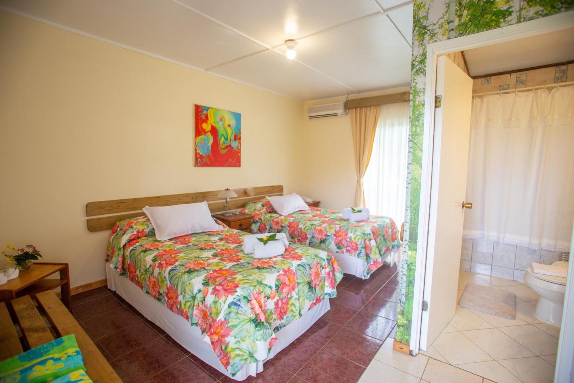 Hostal Uruhao Ханга Роа Екстериор снимка