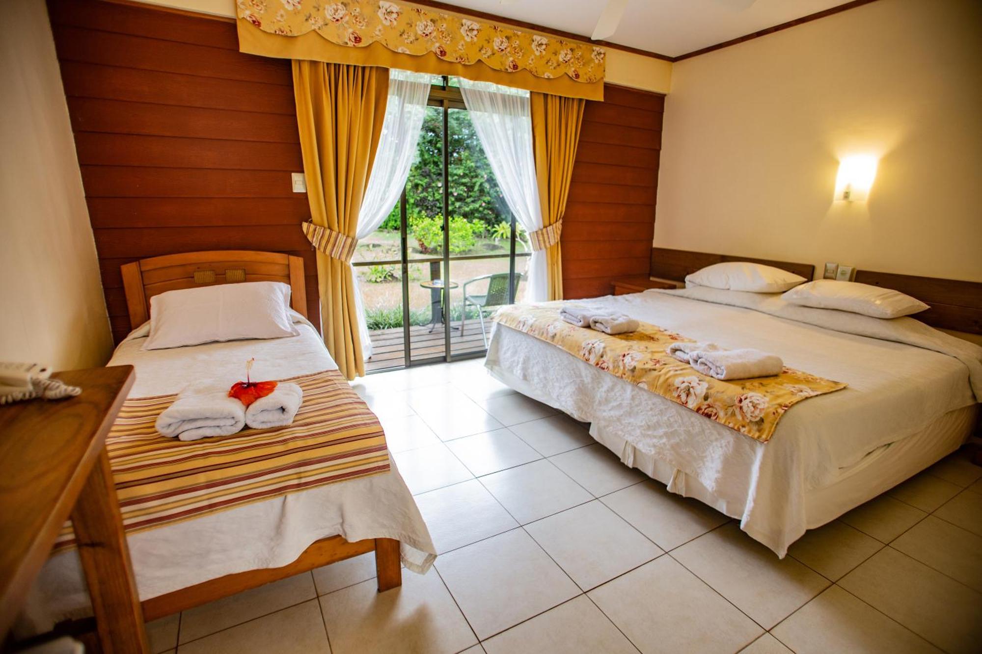 Hostal Uruhao Ханга Роа Екстериор снимка